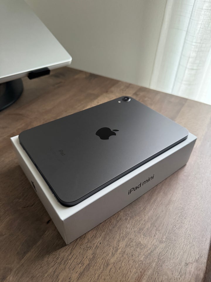 iPad mini 6, 64 GB, sort