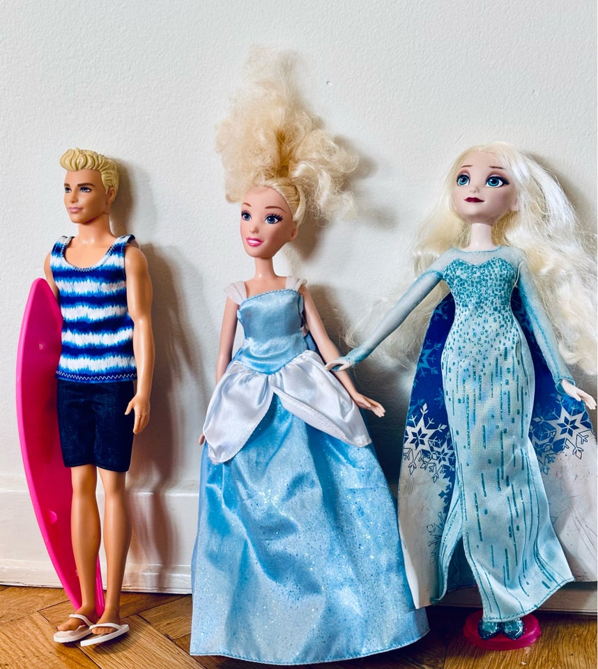 Barbie, Ken, Askepot og Elsa