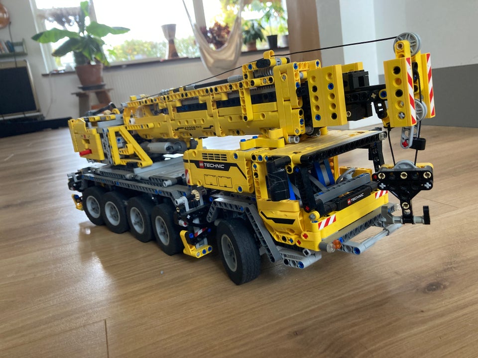 Lego Technic, 42009