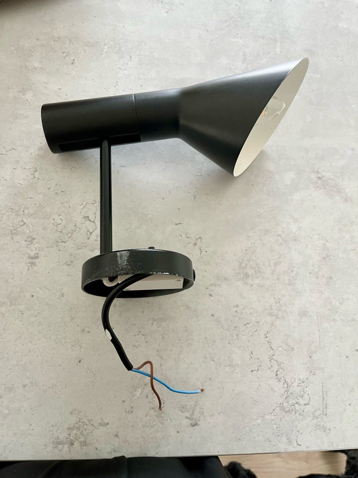 Væglampe Arne Jacobsen