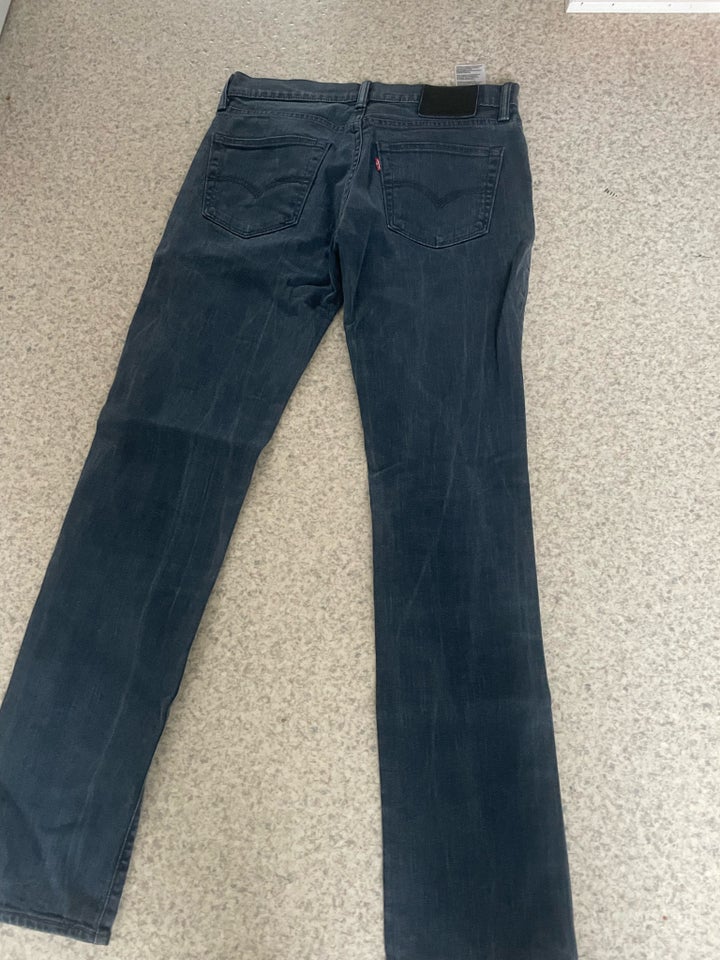 Jeans, Levis, str. 31