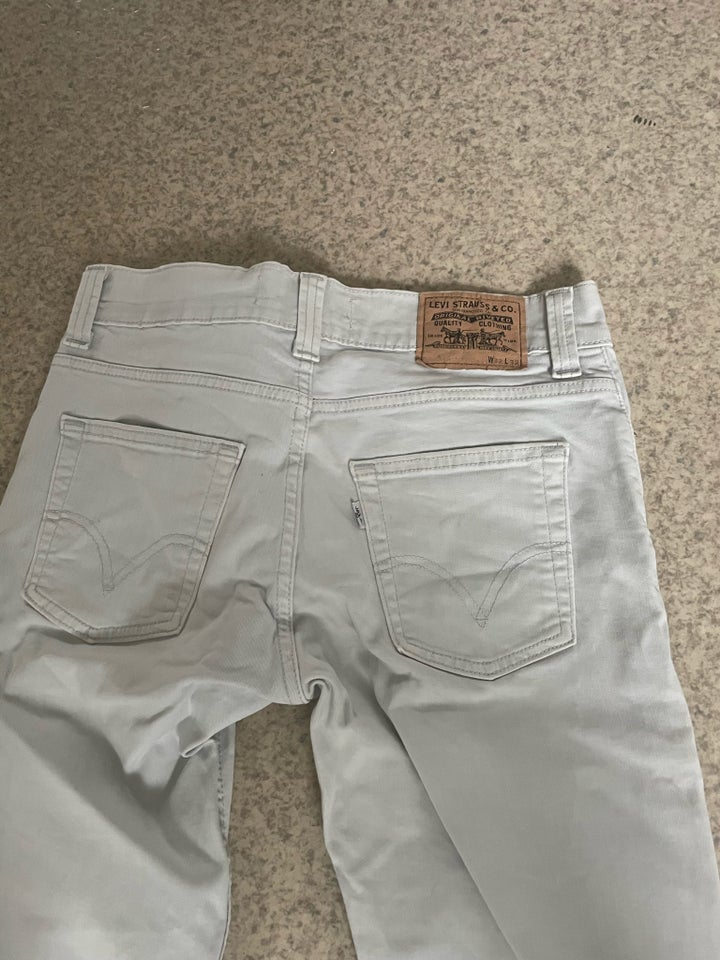 Jeans, Levis, str. 31