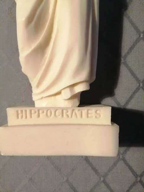 Smuk Hippocrates Alabaster Statue