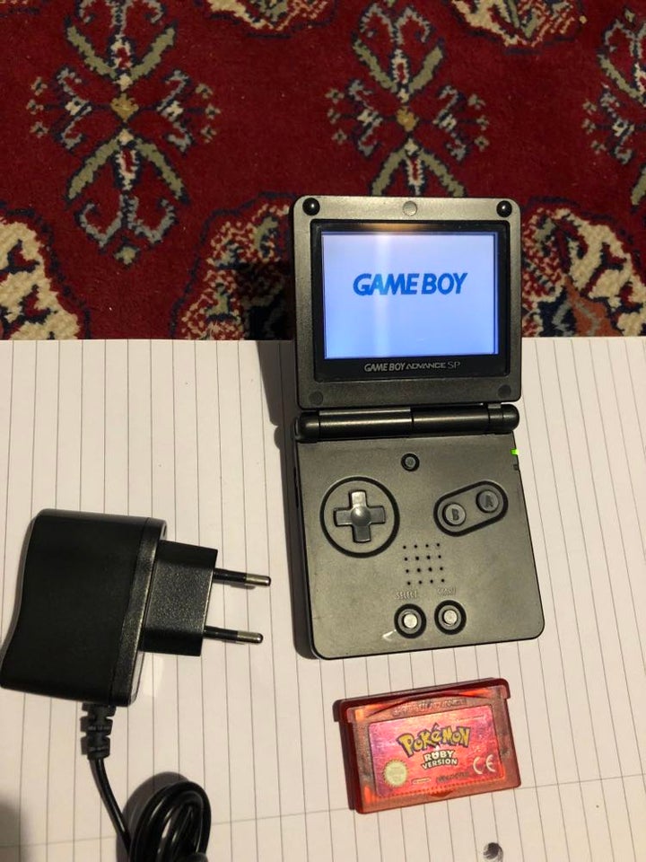 Nintendo Gameboy advance SP, +