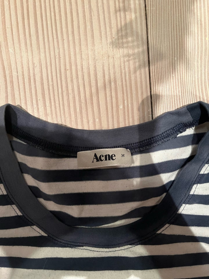 T-shirt, Acne Studios, str. M