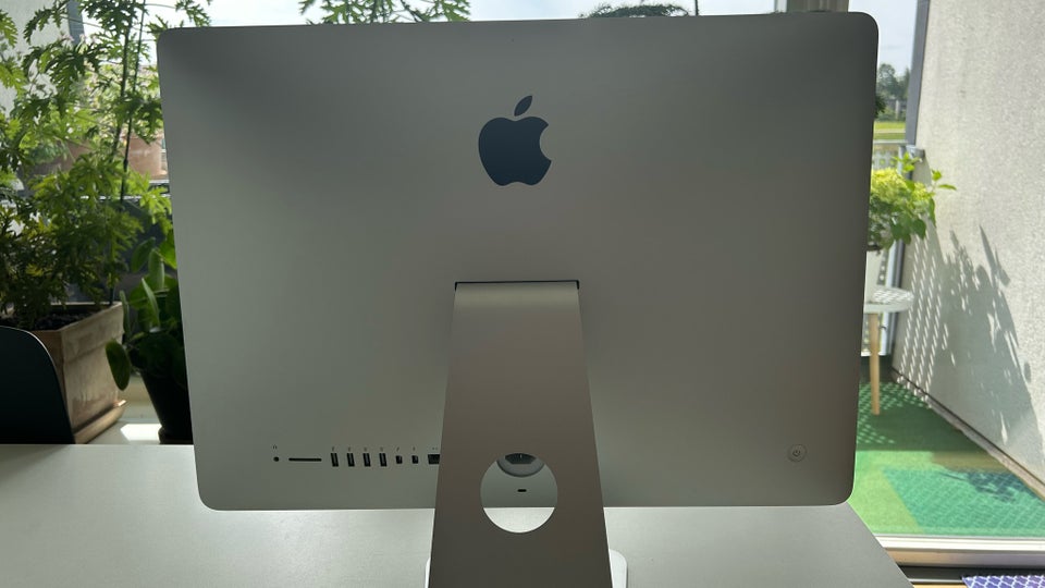 iMac iMac 215 Ultimo 2015 16 GHz