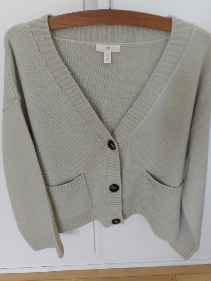 Cardigan HM str 44