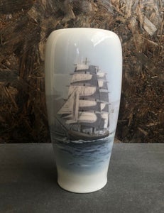 Porcelæn Vase Royal Copenhagen