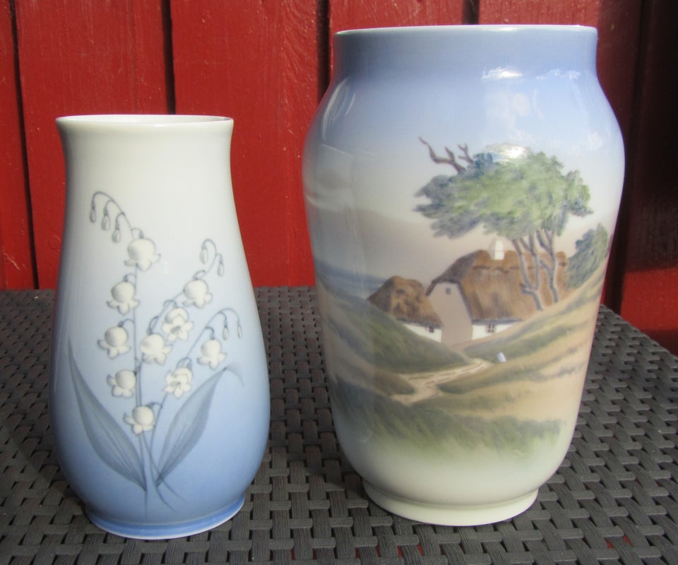 Vase, 2 stk smukke porcelæns vaser,