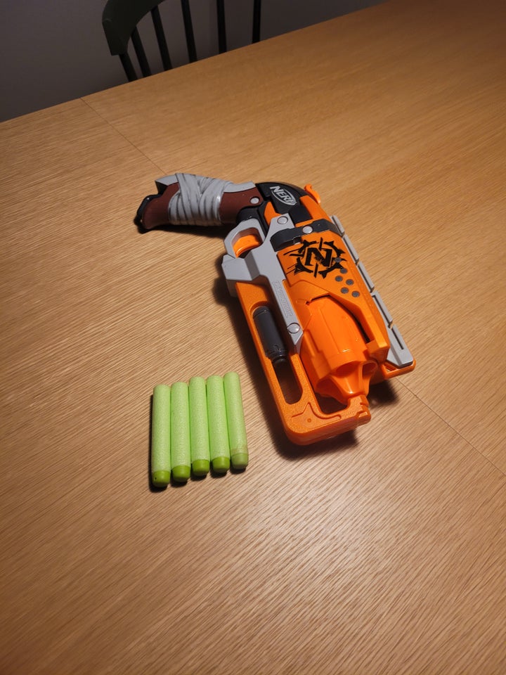 Andet legetøj, NERF revolver, NERF