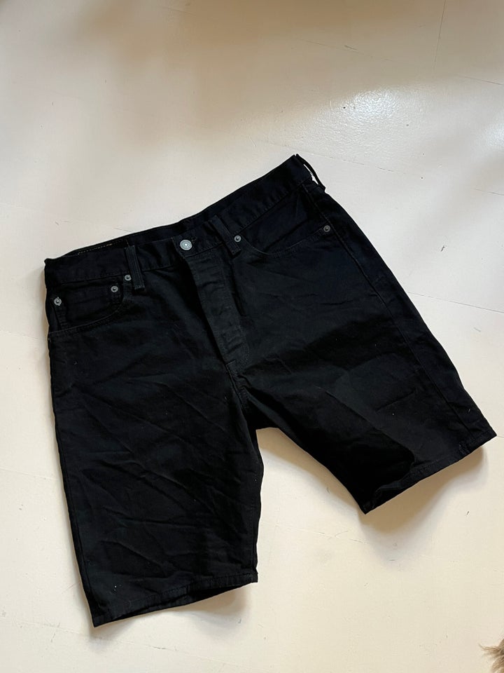 Shorts Levi’s str 33