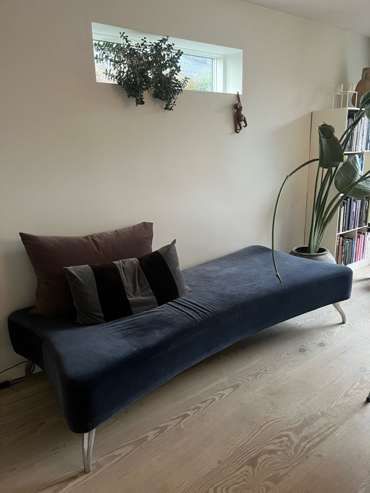 Daybed, velour, 3 pers.