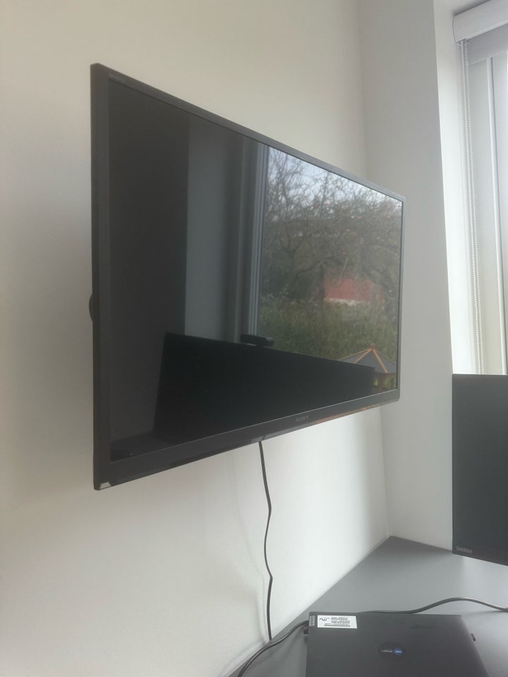 LED, Sony, 32"