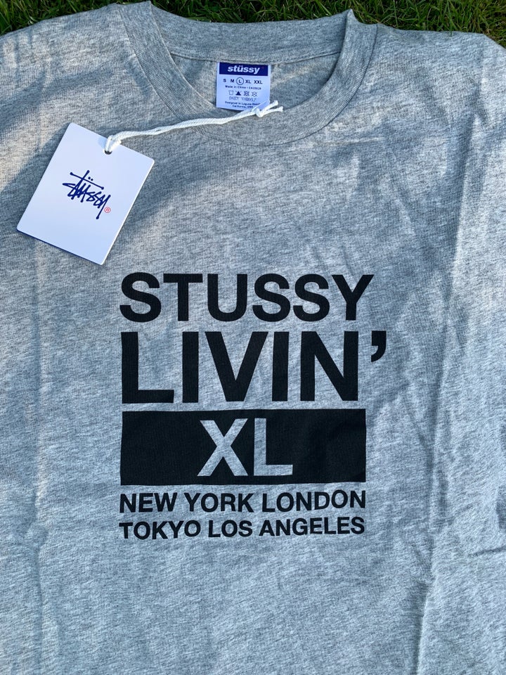 T-shirt Stussy str L