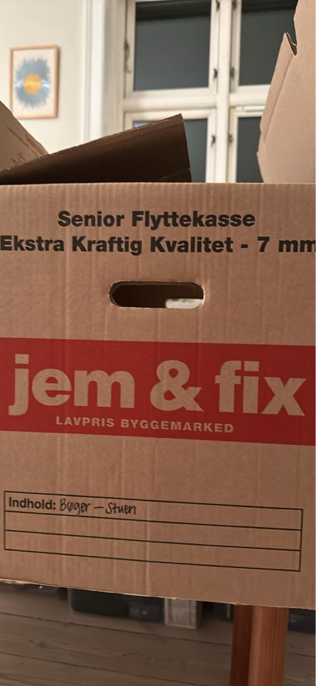 Flyttekasser