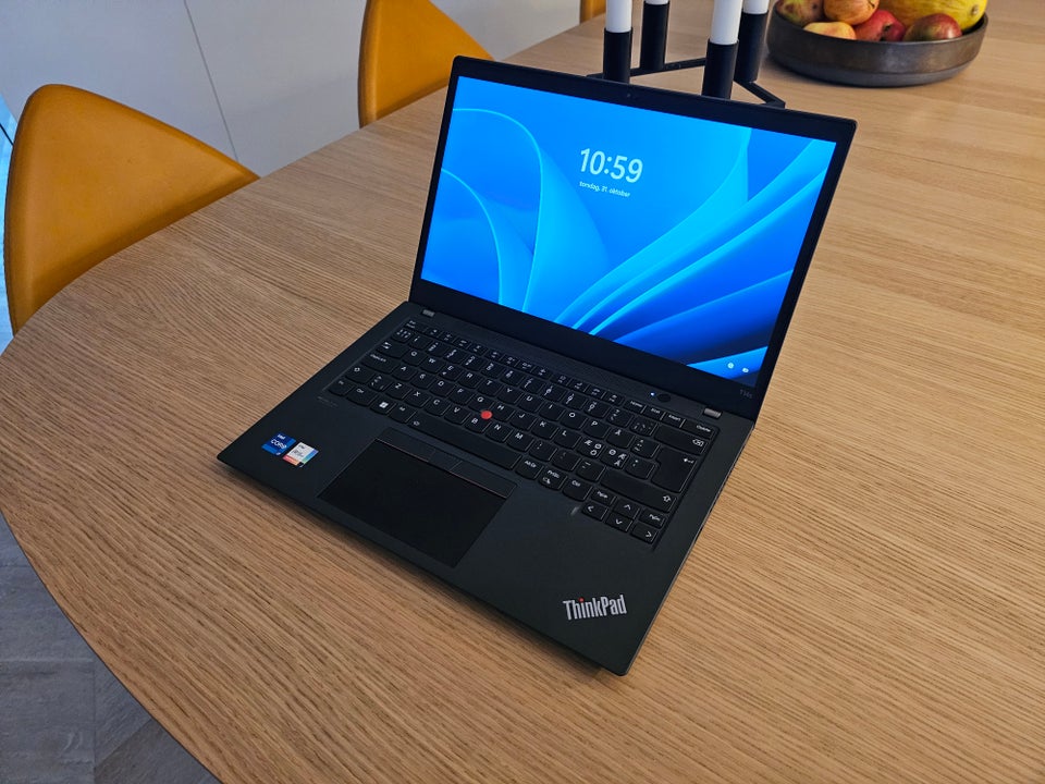 Lenovo ThinkPad T14s Gen2 14",