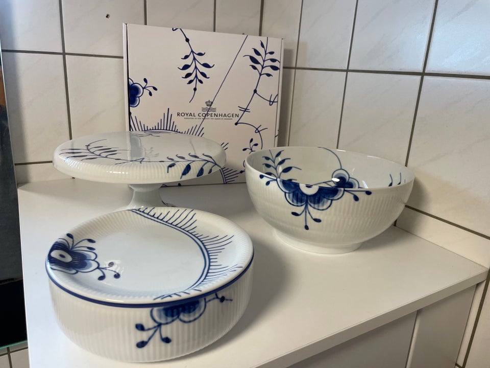 Porcelæn, Diverse blå mega riflet,