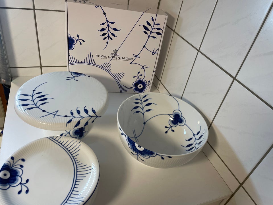 Porcelæn, Diverse blå mega riflet,