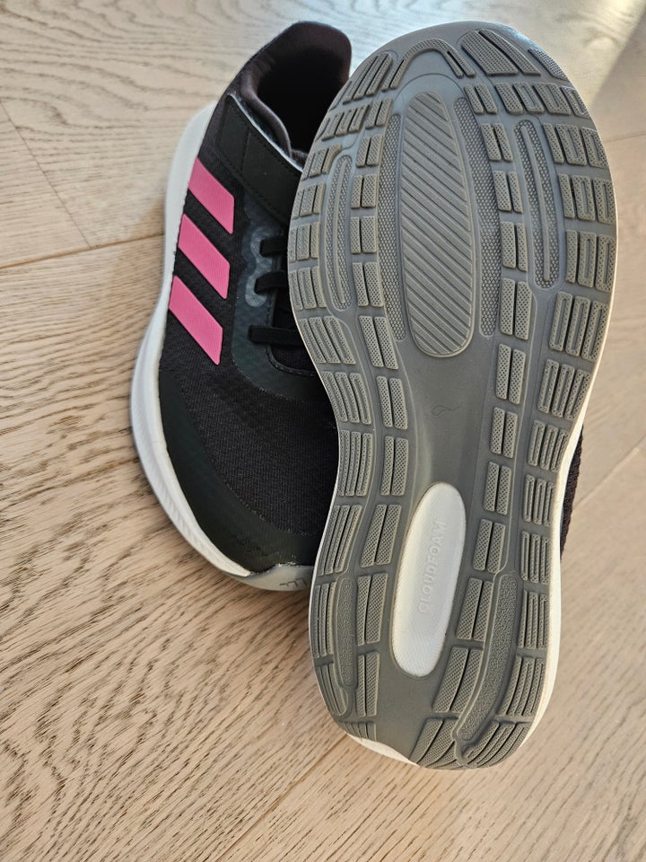 Sneakers, str. 36, Adidas