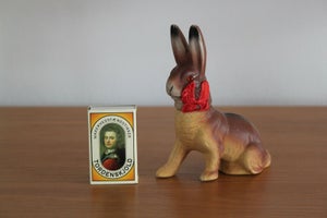 Candy container hare