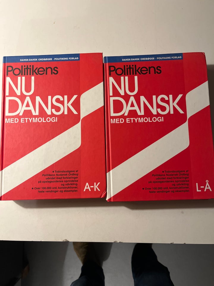 Politikens nudansk med etymologi,