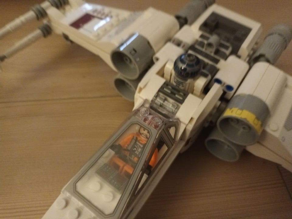 Lego Star Wars 75301