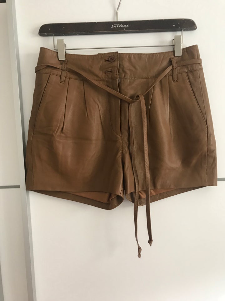 Shorts, Bruuns Bazaar , str. 36