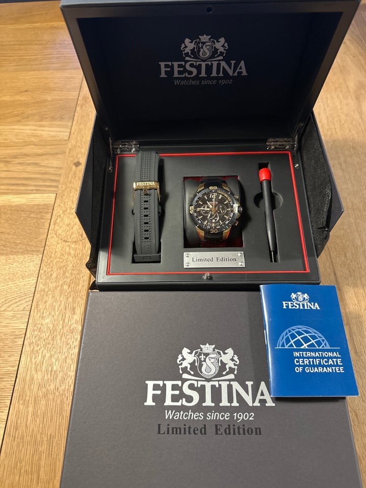 Herreur, Festina