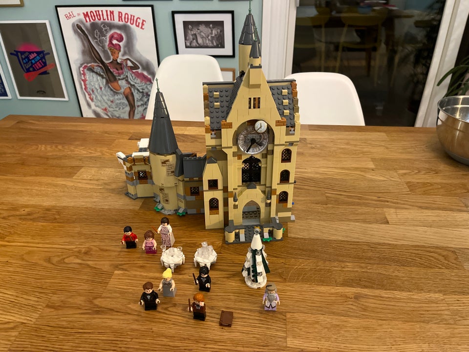 Lego Harry Potter, Hogwarts