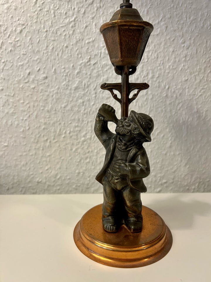 Andre samleobjekter, Bronze figur