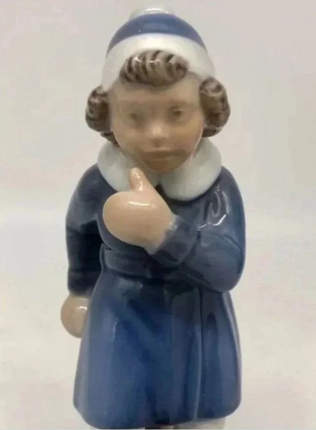 Porcelæn ROYAL LILLE FIGUR