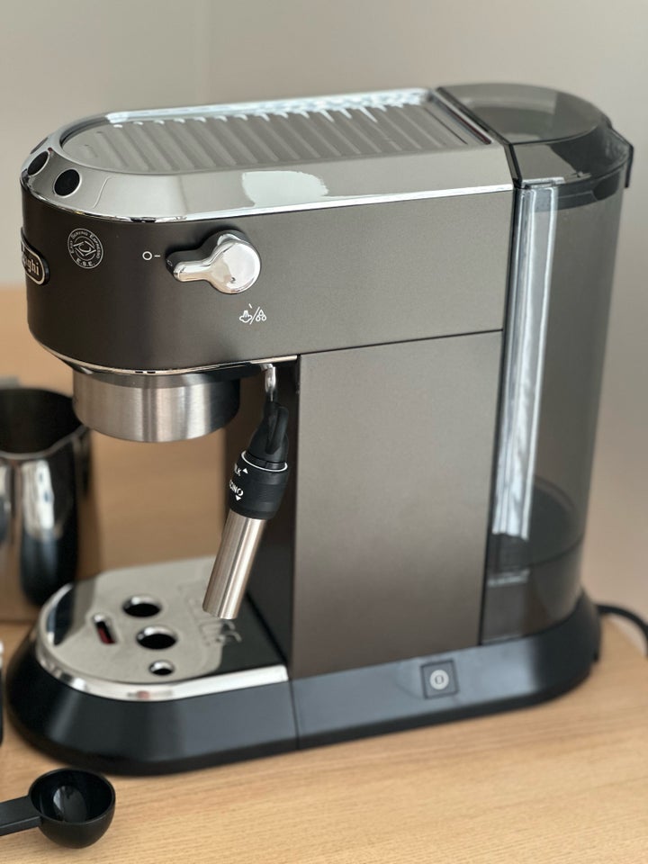 Delonghi Dedica espressomaskine