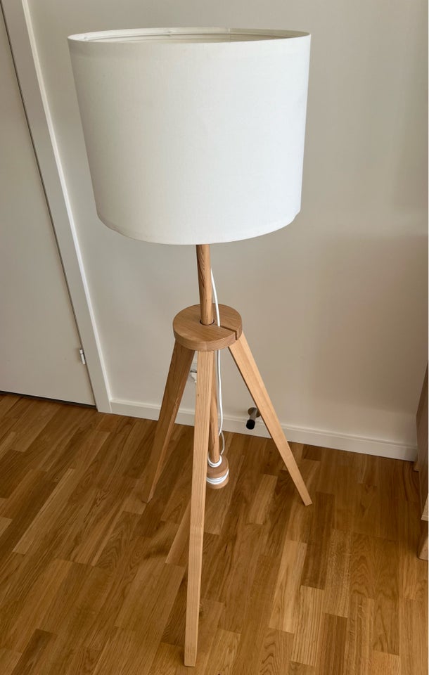 Gulvlampe Ikea