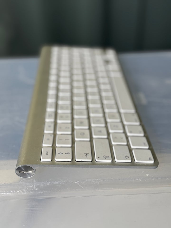 Tastatur, Apple, God