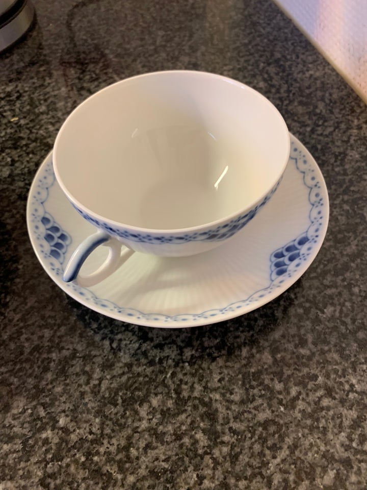 Porcelæn Te/kaffekopper Royal