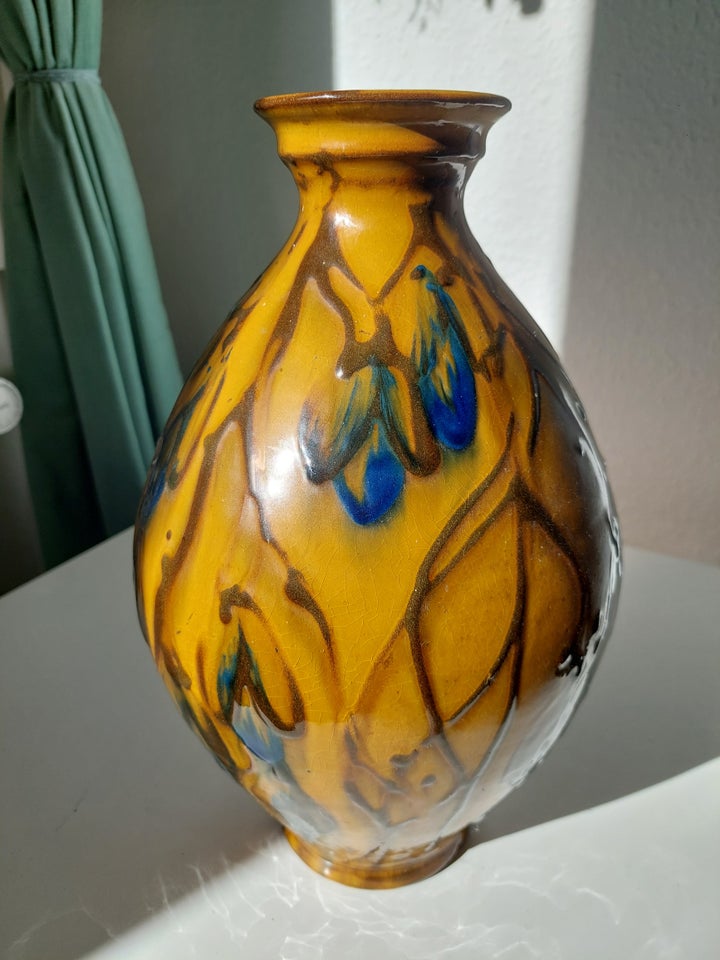 Vase, Keramik, 100 år gl.