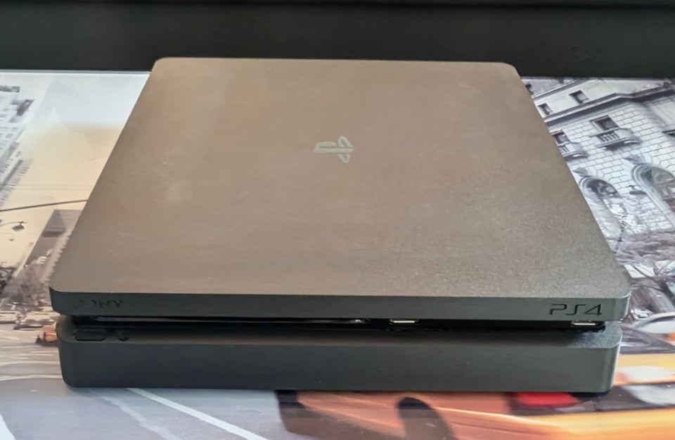 Playstation 4, Slim 1 TB, Perfekt