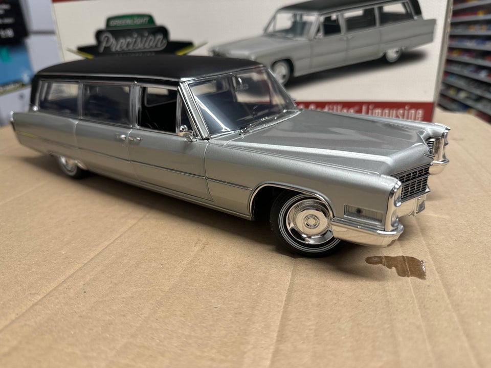 Modelbil, Cadillac Limousine