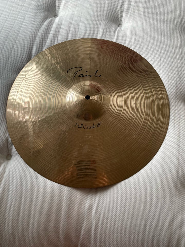 Bækken, Paiste Signature full