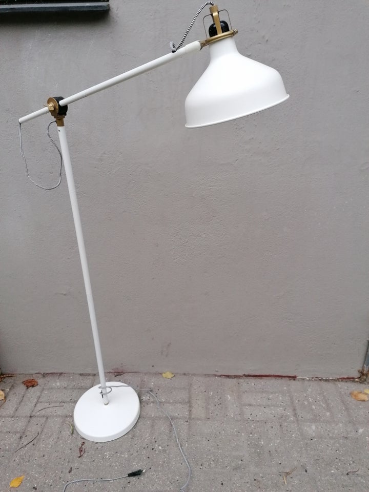 Gulvlampe