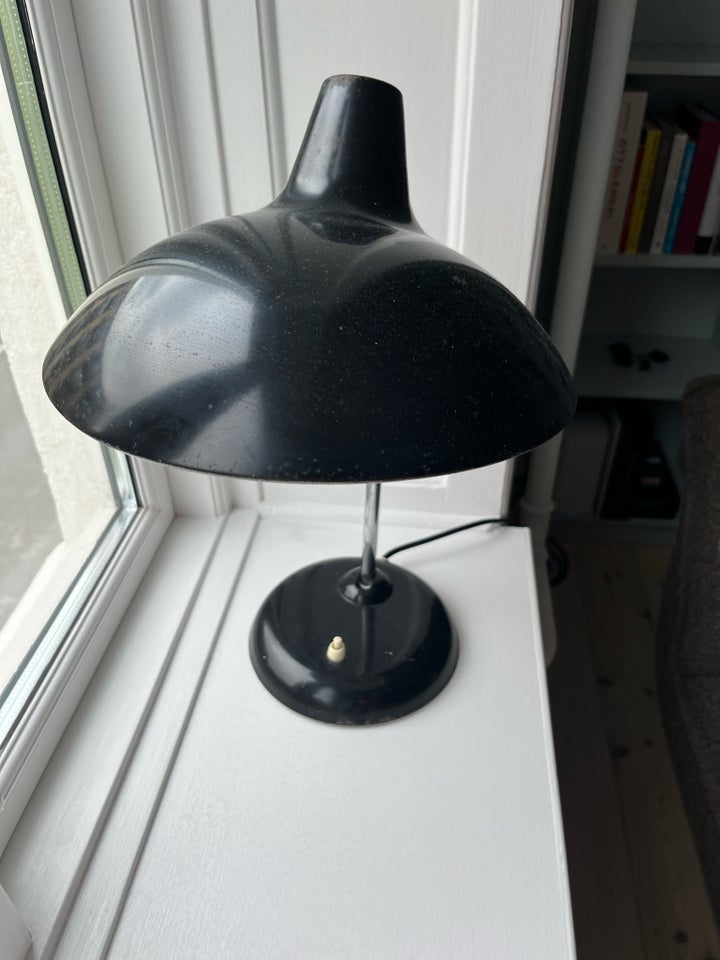 Keiser Dell, Model 6786, bordlampe