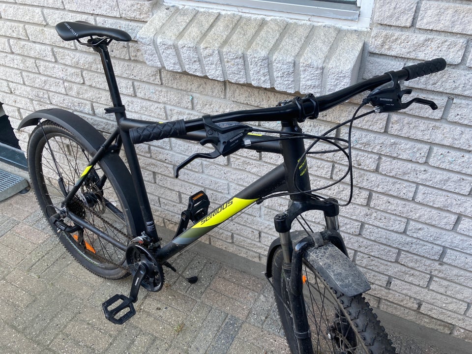 andet mærke, anden mountainbike,