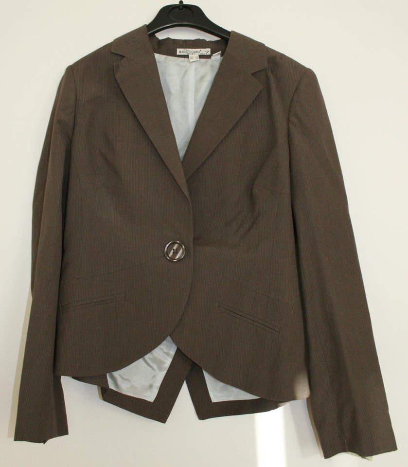 Blazer, str. 38, Bandolera