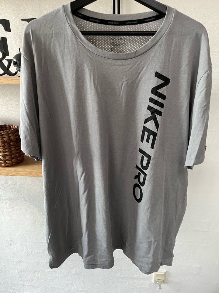 T-shirt Nike Pro str XXL