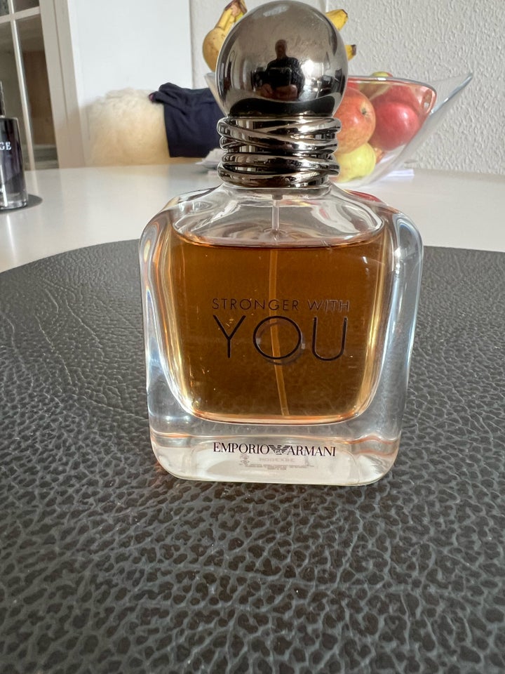 Herreparfume, Armani Stronger