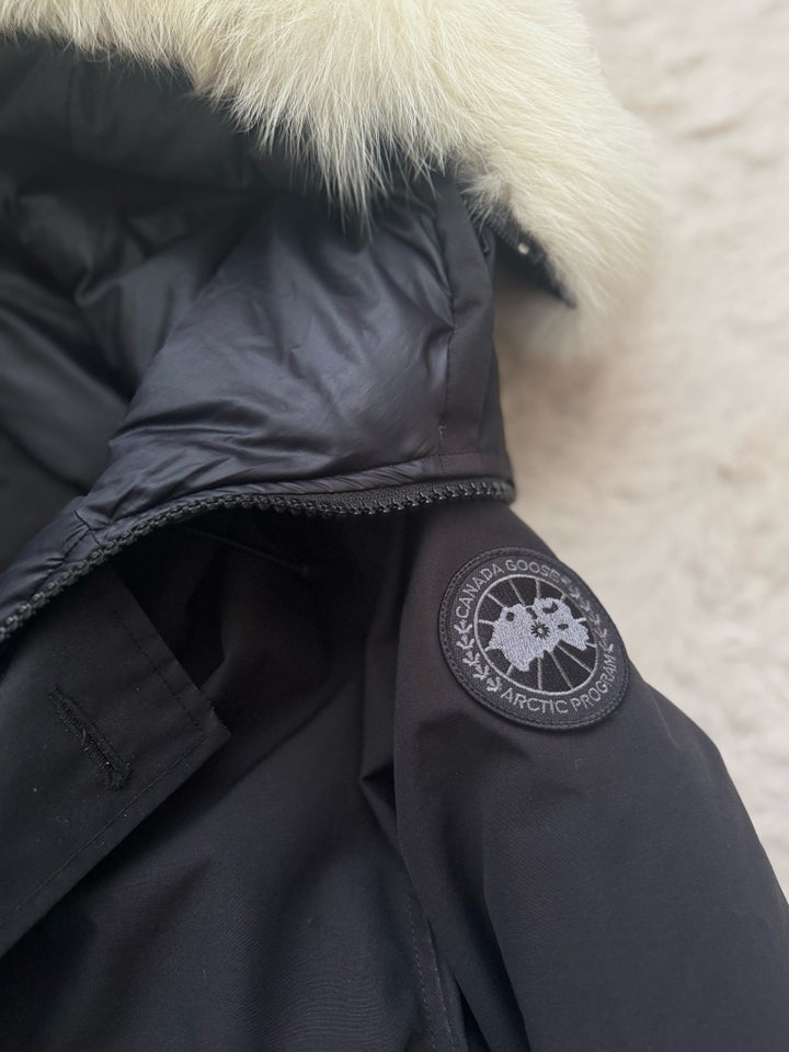 Parkacoat, str. L, Canada Goose