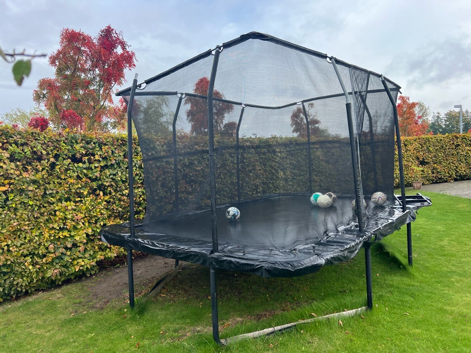 Trampolin, GIV BUD mål 3.1 x 4.3 fra