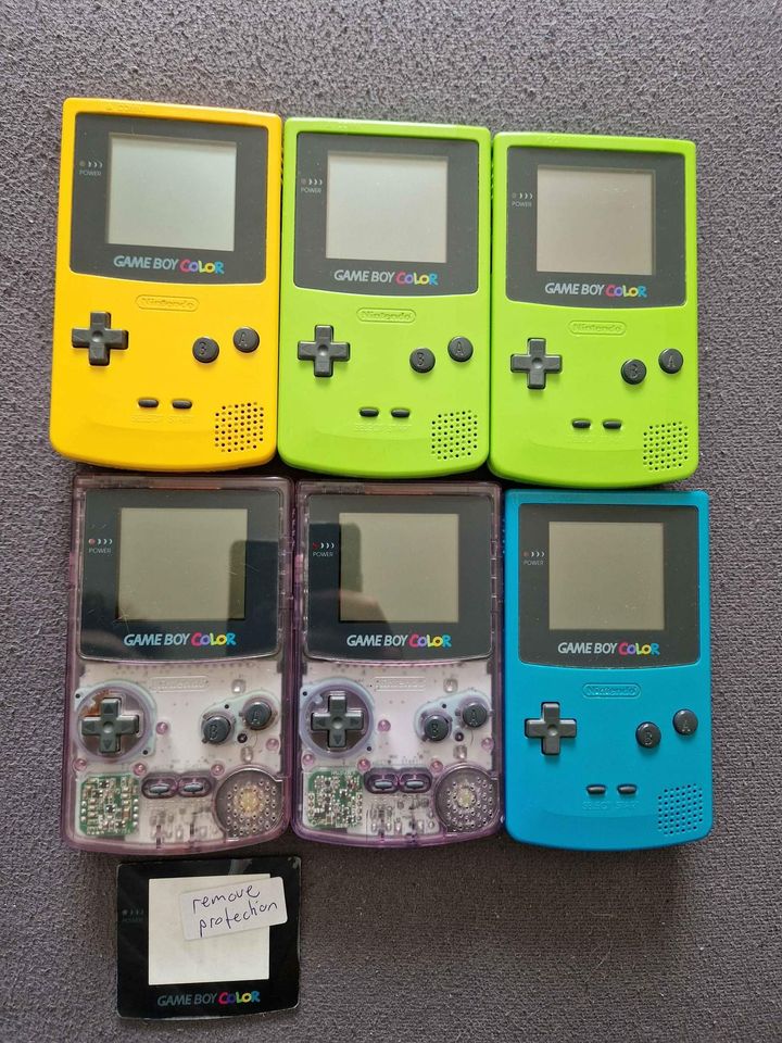 Nintendo Game Boy Color, God