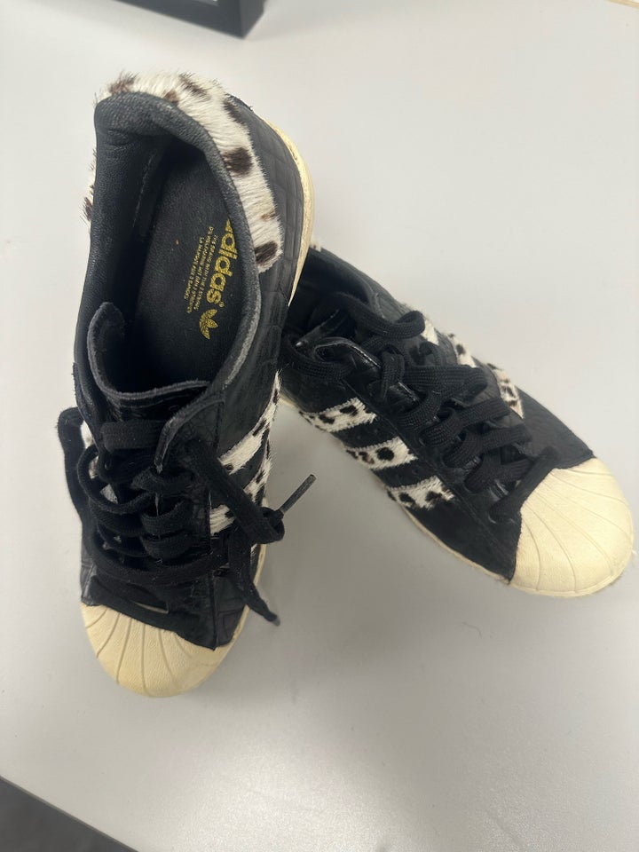 Sneakers str 38 Adidas