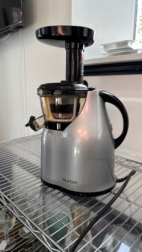 Hurom HB, Slow juicer, Hurom